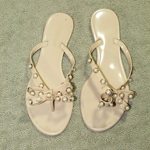 Olivia Miller Women's Size 8.5 Blush Pearl Bow Jelly Thong Sandals Flip Flop - Picture 2 of 7
